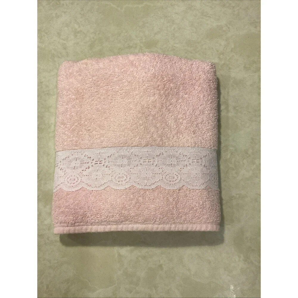 Vtg Cannon Bath Towel Pink Lace Trim Cotton Retro 70s Made In USA Solid
